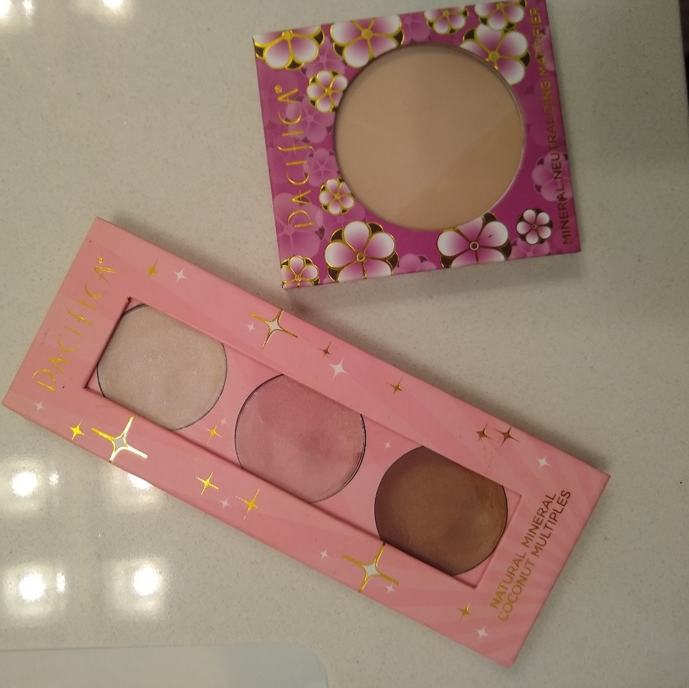 Pacifica Natural Mineral Makeup